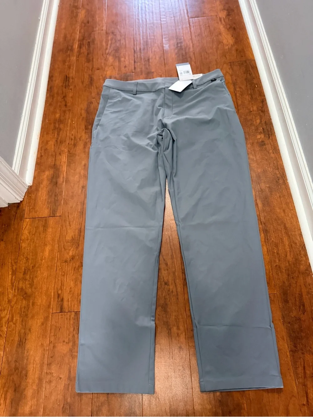 NIKE DRI FIT 24.7 Straight Fit Performance Pants Gray 5 pocket golf pants